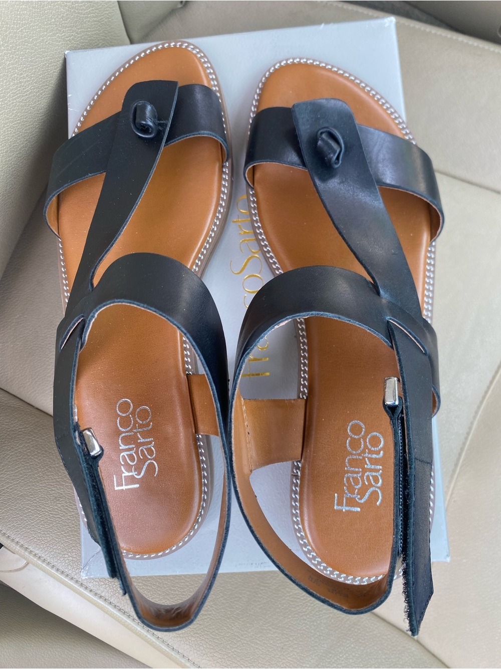 Franco Sarto Sz 8 black sandals 
L-Glenni. New condition.